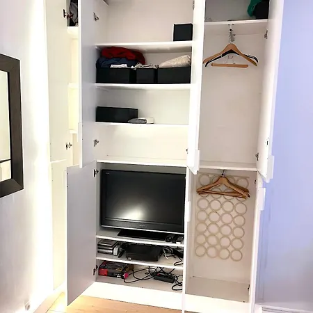 Lovely 10 Min Walk To Louvre 3 Persons Apartment *